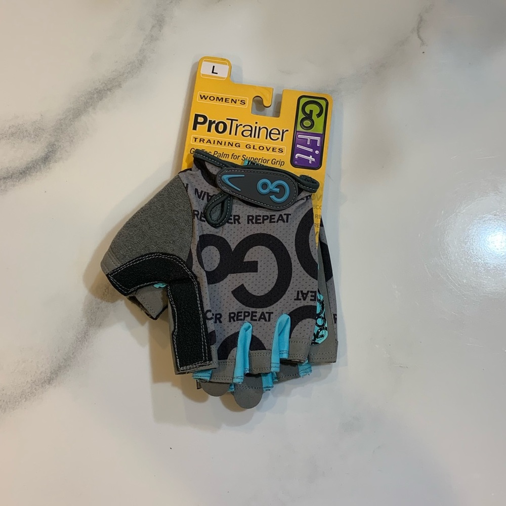GoFit Pro Trainer gloves. women’s size Large